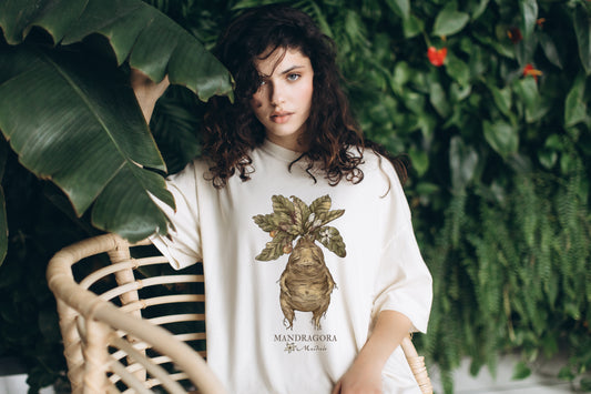 Mandragora T_shirt in soft cream